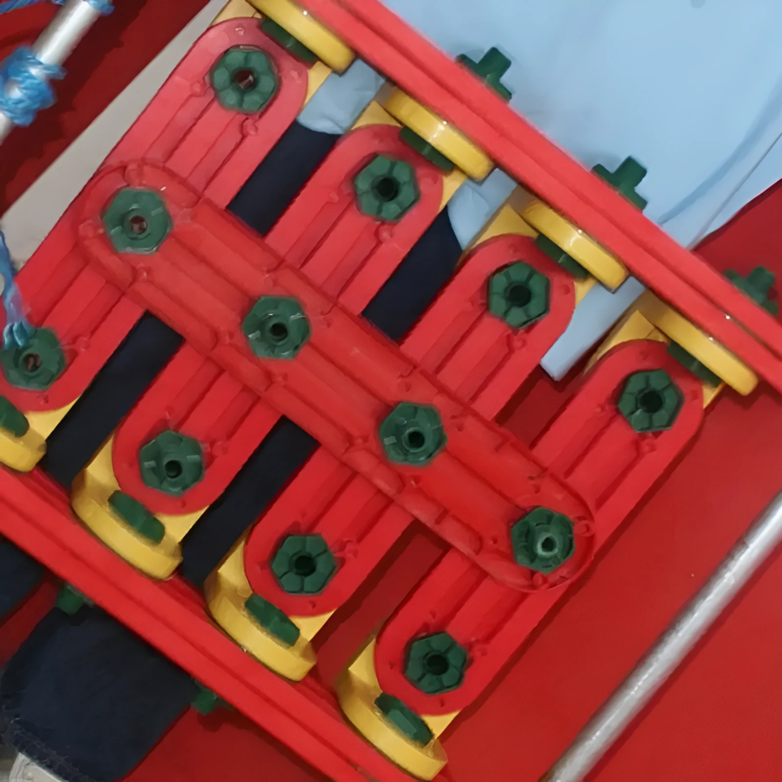 MTA Giant Meccano challenge — engineering thinking in action